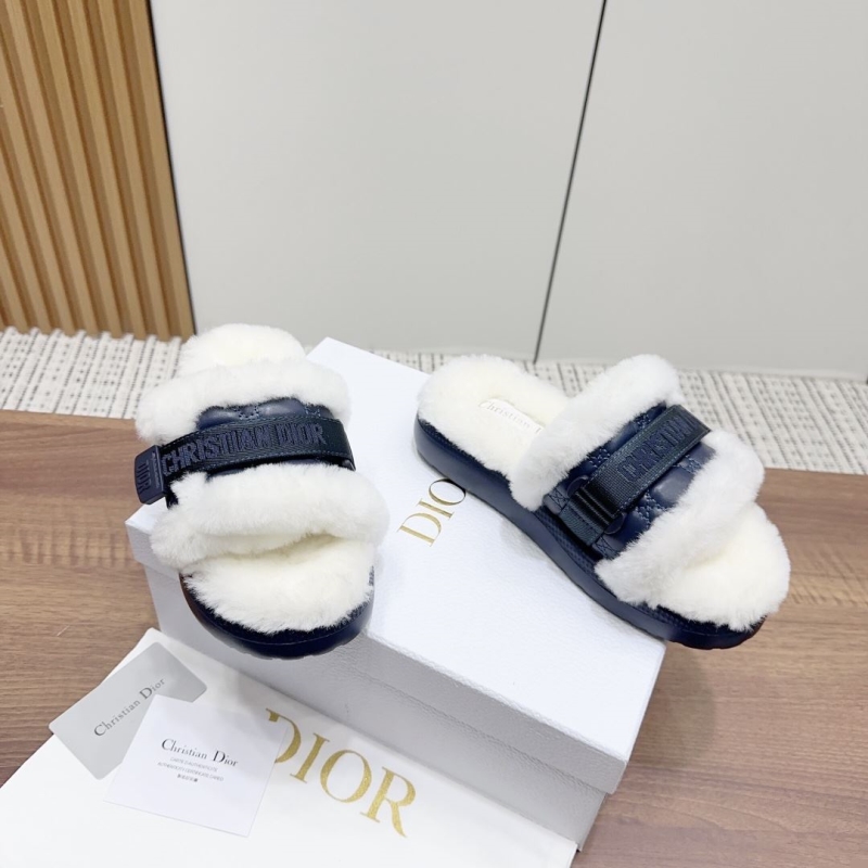 ch**an D*or slippers